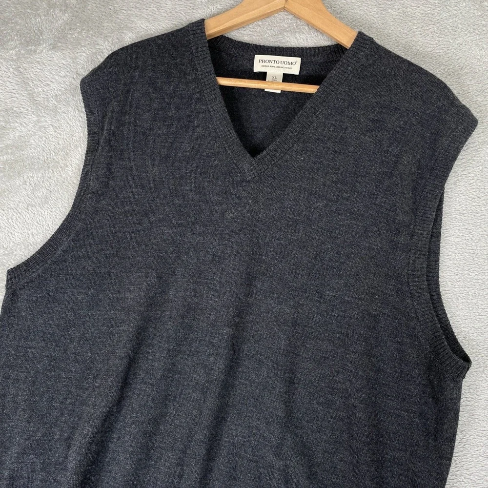 Pronto Uomo Sweater Vest Mens XL Gray Extra Fine Merino Wool V Neck Preppy